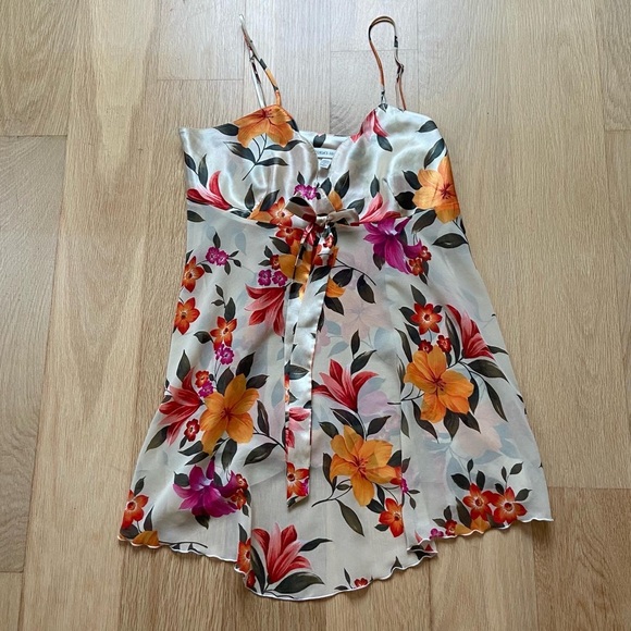 stunning hibiscus print VS slip - Picture 4 of 5